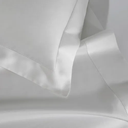 Jogo de cama casal 300 fios. 100% algodão