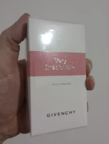 Perfume Very Irrésistible Givenchy 80mL