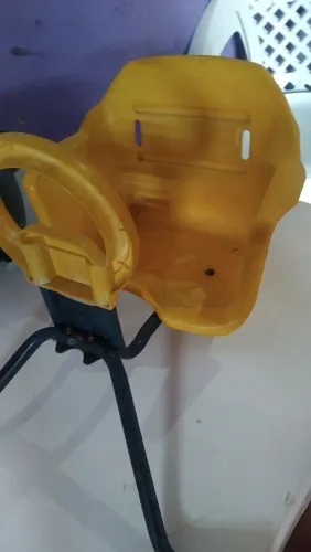 Vendo cadeirinha de bicicleta