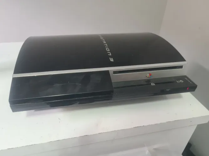 Playstation 3 FAT, com defeito, da 3 bipes e não liga, PS3 no estado, sucata sem garantia