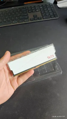 Memória Ram JAZER rgb ddr4 8gb 3200Mhz