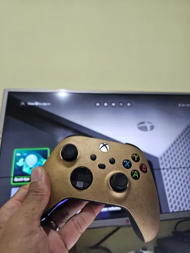 CONTROLE XBOX SERIES S GOLD