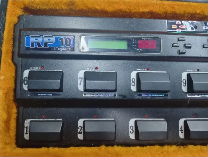Pedaleira DigiTech Rp10 atualizada para Rp12 + Fonte + Case