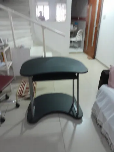 Mesa para Notebook e impressora 