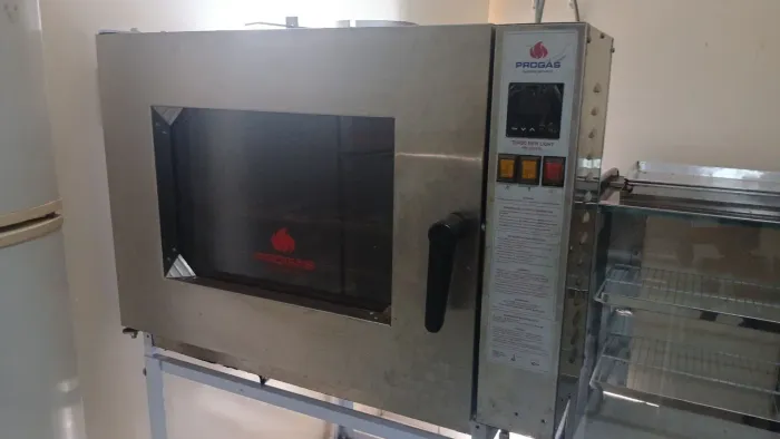 Vendo forno industrial