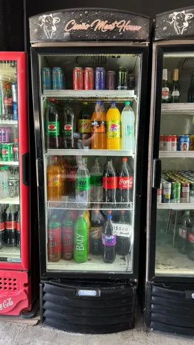 Geladeira Expositora Metalfrio 1 Porta - Conservada e Funcionando Perfeitamente