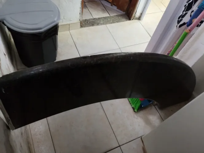 Pedra de granito em curva para balcão