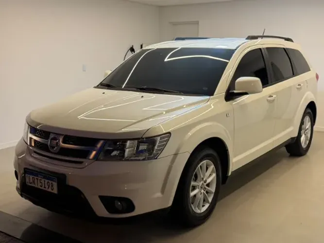Fiat Freemont 2.4 16V 5P Aut. 2014