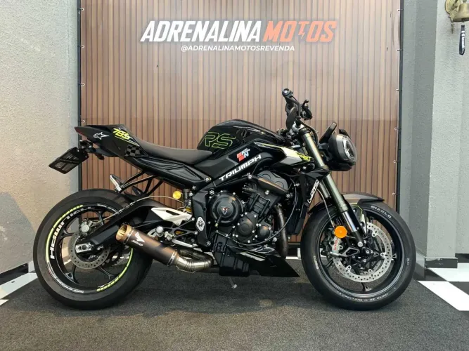 Triumph STREET TRIPLE 765 RS 2025