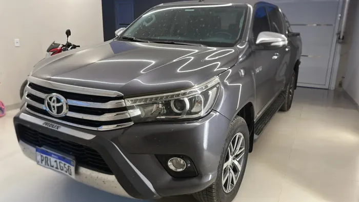 Toyota Hilux CD SRX 4X4 2.8 TDI 16V Diesel Aut. 2017