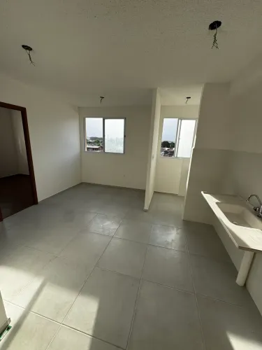 Apartamento com varanda para alugar no Salvador lira próximo à alma Viva