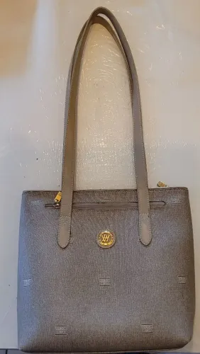 Bolsa Vitor Hugo