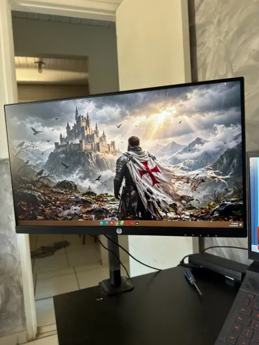 Vendo monitor 25 polegadas 14hz