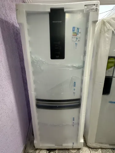 Geladeira Brastemp 447L Inverse Branca