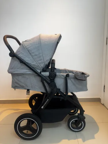 Carrinho de Bebê Kinderkraft