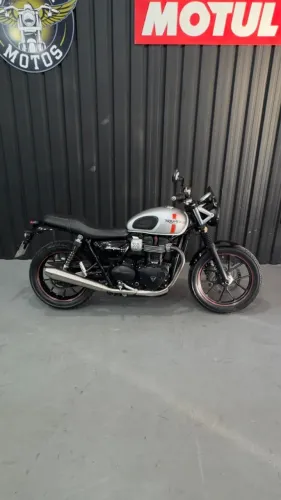 Triumph Street Twin 900 2016/2016