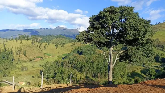 Ótimas Chácaras a partir de 3,700m2 com vista deslumbrante! Marmelópolis MG