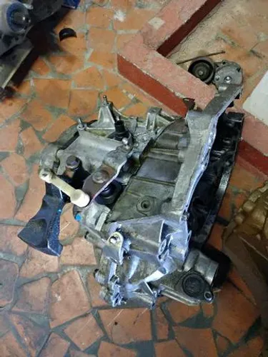 Caixa de câmbio Peugeot 207 307  C3 C4