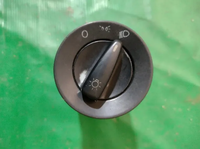 Interruptor/ Chave Luz Farol VW/Gol 2001/05.