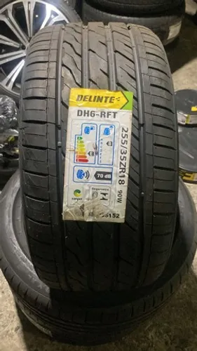 Pneu 255/35/18 Delinte Run Flat 
