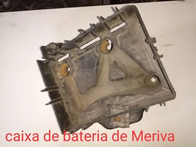 Caixa de bateria de meriva 