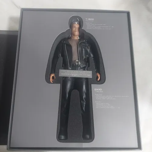 Exterminador do Futuro 2 Terminator 2 1/6 DX 10 - Hot Toys 