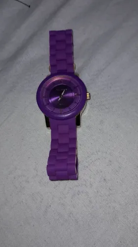 Relógio Mondaine feminino usado
