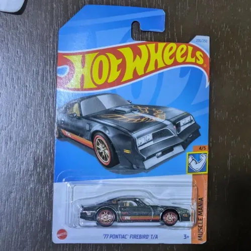 Hot Wheel Super Treasure Hunt 77 Pontiac Firebird (Lote L - 2024), STH, Pneu de borracha, 
