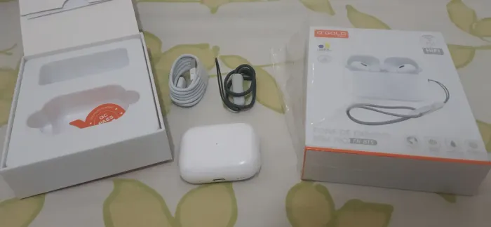 Fone de ouvido Gold excelente qualidade