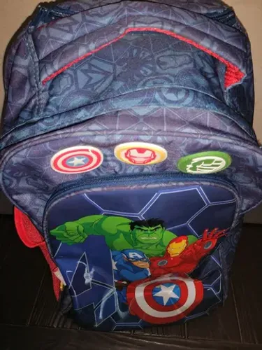 Mochila  escolar  rodinhas super heróis Marvel