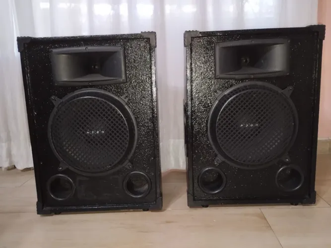 Par de caixas de Som 250 watts