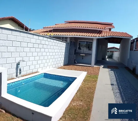Casa com Piscina - Itanhaém/SP -