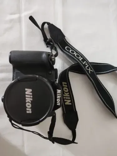 Camera Nikon Coolpix P100