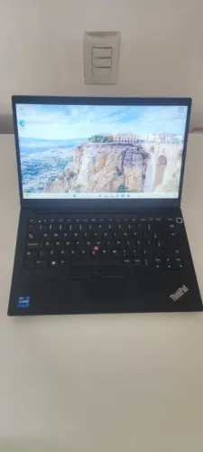 Aceito Trocas - Lindo Lenovo ThinkPad E14 | Core i7 11a Geração | 16GB RAM | 512GB SSD!