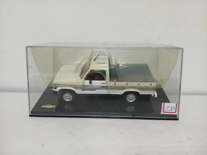 Chevrolet C-20 Escala 1 43 