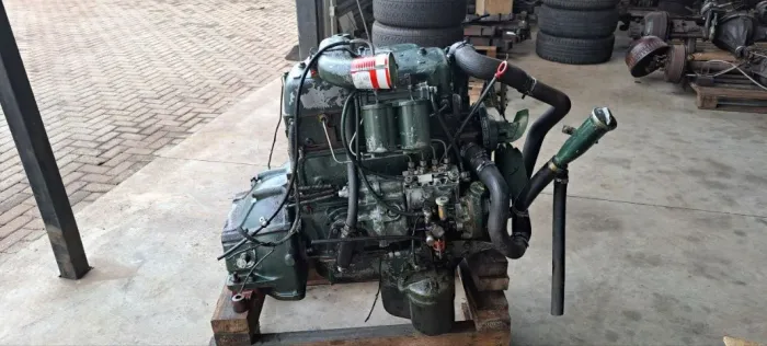 Motor Mercedes Benz 708