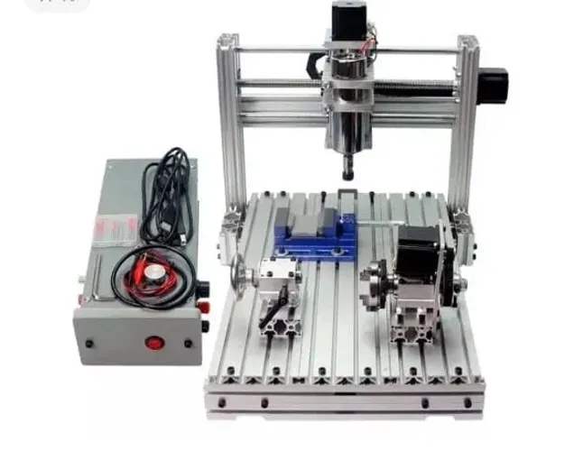 Fresadora CNC para trabalhos de precisão