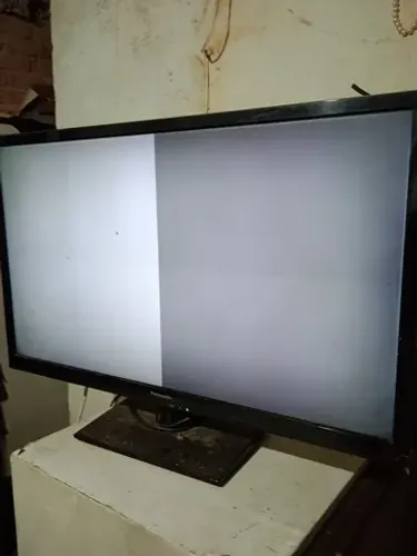 Tv Panasonic 32polegas LCD estragada no (leia o anúncio)