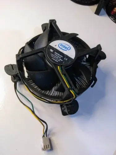 Cooler Para Computador da Intel (Usado)