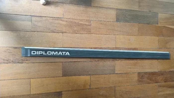 Moldura Porta Esquerda Opala Diplomata Cupe 80/84 Original