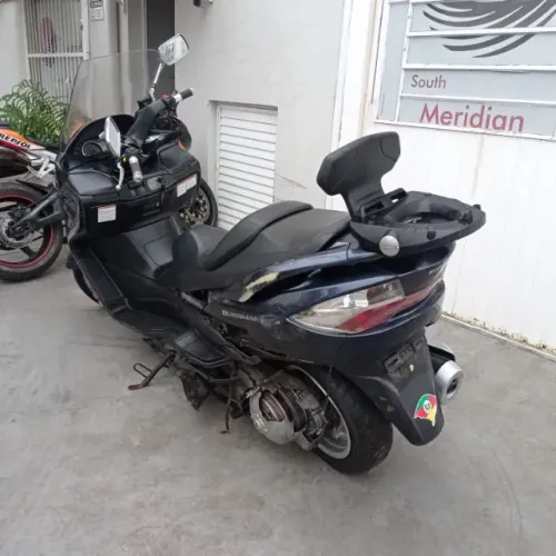 Sucata de moto para retirada de peças  Suzuki Burgman400 2010
