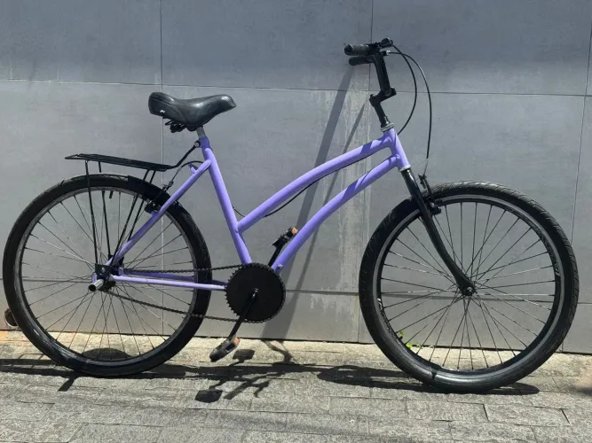 Bicicleta Caloi quadro feminino aro 26