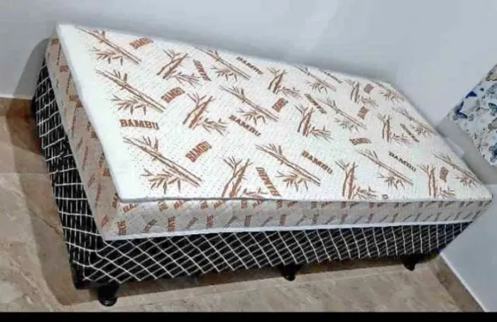 Cama Box  com Colchão Bamboo - Novo