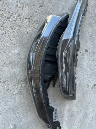 Par de farol led de Fiat toro c/ reatores 