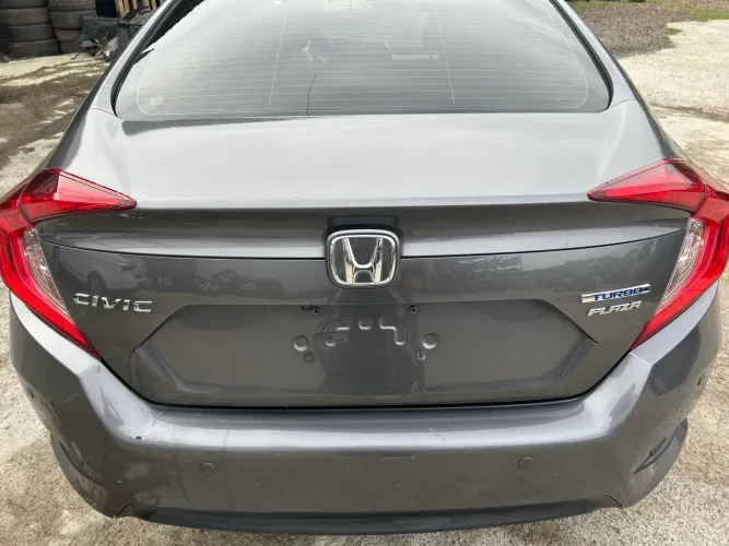 TAMPA TRASEIRA CIVIC TOURING 19/19 -sem acessórios 
