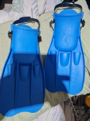 Nadadeiras Azuis 36 / 39 ( ajustavel)para Natação - Perfeitas!