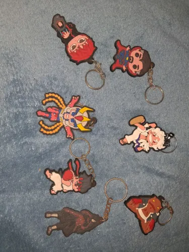 Chaveiros de animes variados