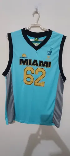 Camisa regata machão em poliéster