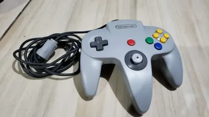 Controle de N64 (É só o controle!)
