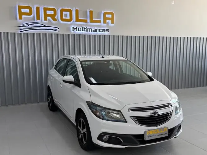 Chevrolet Onix Hatch LTZ 1.4 8V Flex Mec. 4P 2014